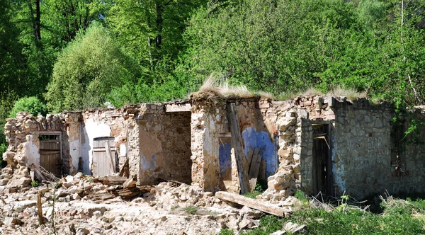 被毁坏的房子 — 图库照片