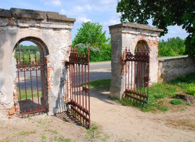 Old gate clipart