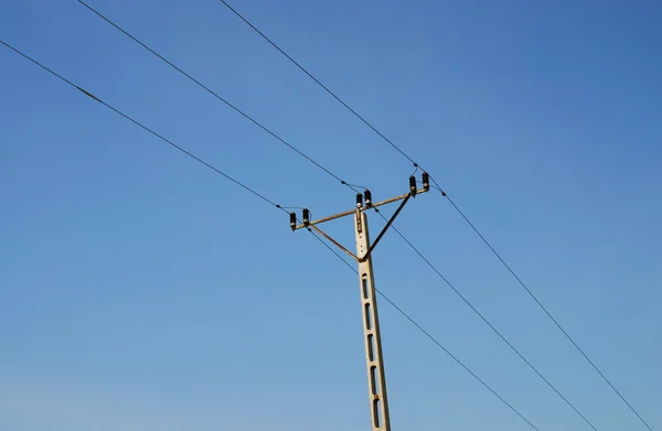 Stromleitungsmasten — Stockfoto