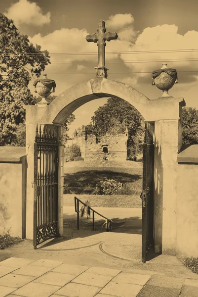 Старі gate — стокове фото