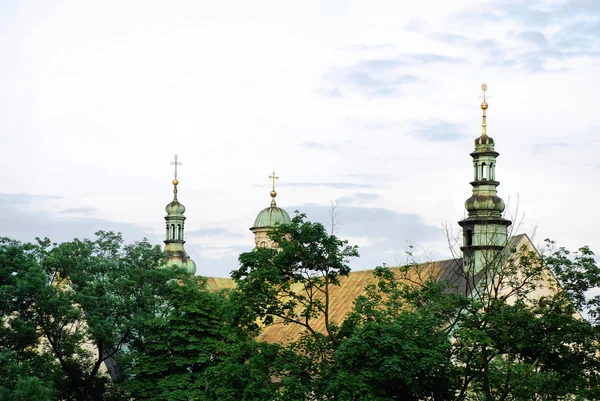 Церковь свв. Бернардин в Кракове — стоковое фото