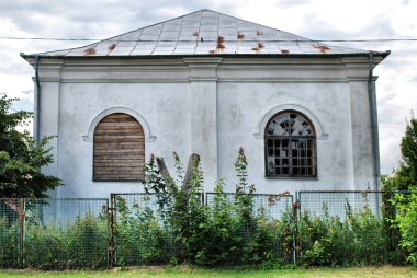 Eski sinagog klimontow içinde. Polonya