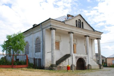 Eski sinagog klimontow içinde. Polonya