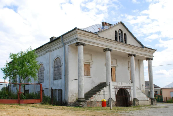 Klimontow 旧的犹太教堂。波兰 — 图库照片
