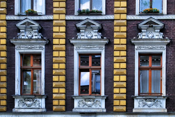 Casa na cidade velha em Cracóvia — Fotografia de Stock
