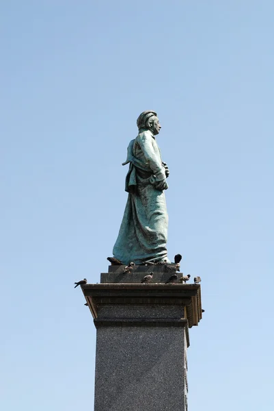 Статуя польского поэта Адама Мицкевича — стоковое фото