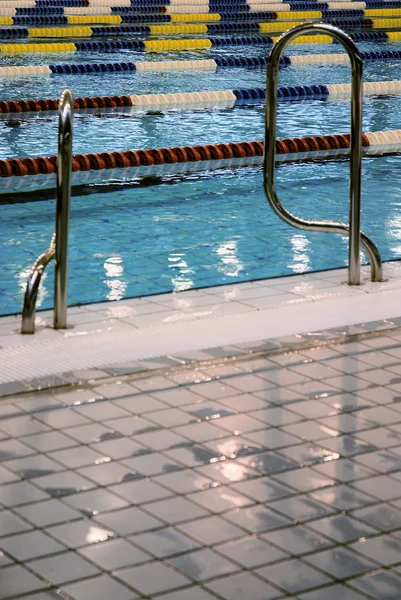 Плавальний гонки — стокове фото