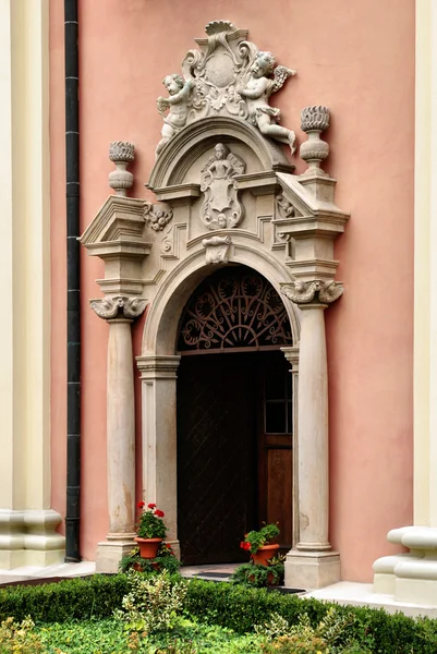 Portal de la Iglesia de San Miguel en Sandomierz — Foto de Stock