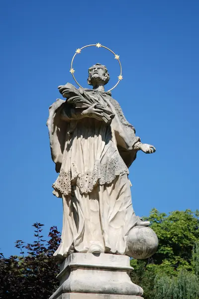 Monument av saint — Stockfoto
