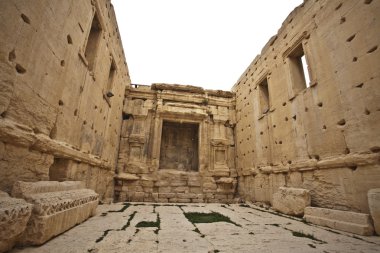 bel Tapınağı'nın ana sunak içi. Palmyra.