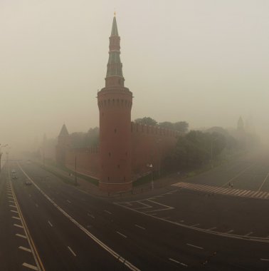 smog, Moskova, Rusya. Kremlin. Kızıl Meydan.