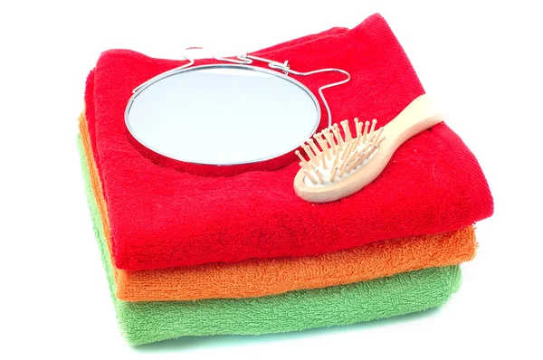 Haarbürste und Spiegel — Stockfoto