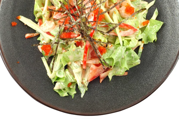 Salaatti tuoreilla vihanneksilla — kuvapankkivalokuva