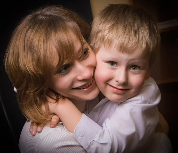Milující matka a syn — Stock fotografie