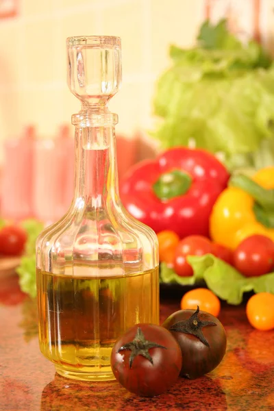 Olie en tomaten — Stockfoto