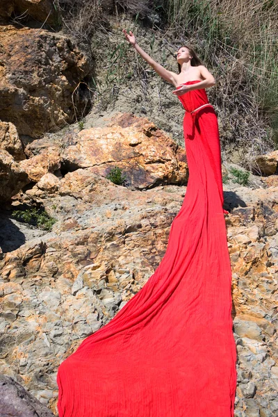 Kobieta w czerwieni — Zdjęcie stockowe