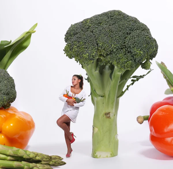 여자와 야채 — 스톡 사진