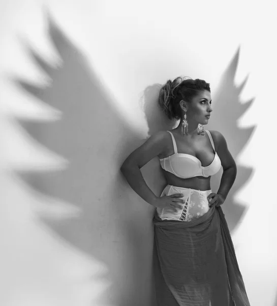 Γυναίκα με φτερά — Φωτογραφία Αρχείου