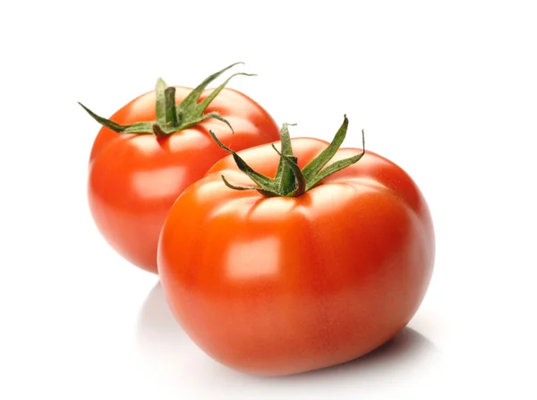 白い背景に隔離された2つのトマト — ストック写真