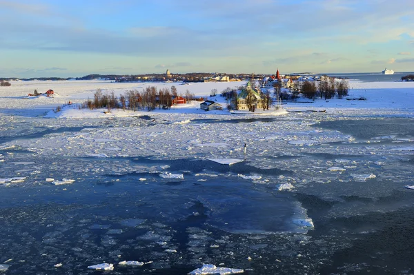 Mar Báltico gelado Helsínquia — Fotografia de Stock