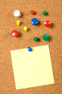 Blank note on cork board clipart