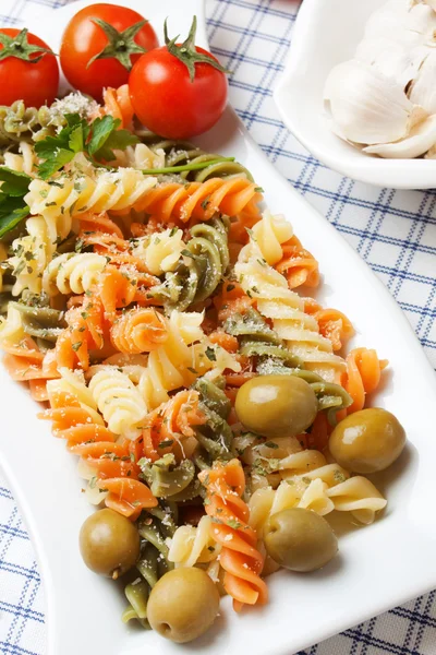 Italské těstoviny tří barev — Stock fotografie
