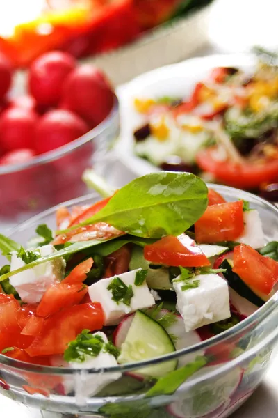 Cheese salad with fresh vegetables — Stock Photo, Image