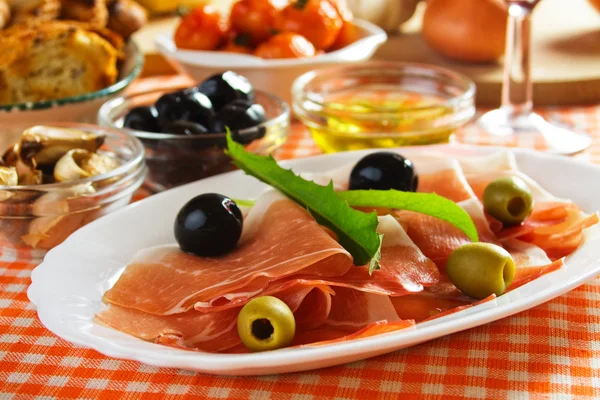 Slices of prosciutto di Parma — Stock Photo, Image