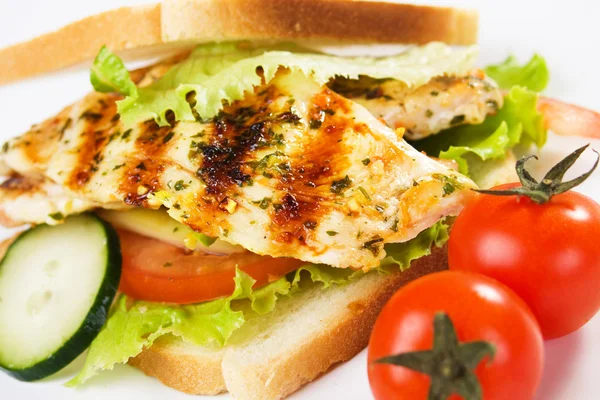 Lahodné kuřecí sendvič — Stock fotografie