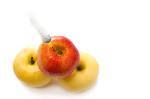 Apfel und Spritze — Stockfoto