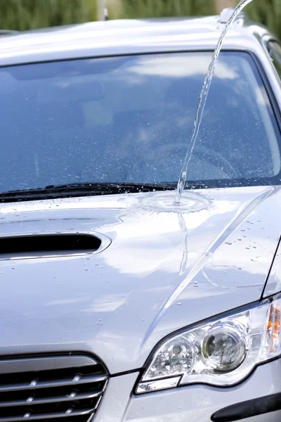 Šipky DARTτον καθαρισμό του αυτοκινήτου — Φωτογραφία Αρχείου