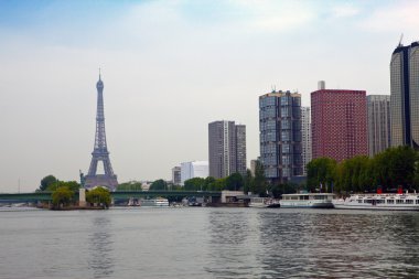 Paris endüstriyel tür