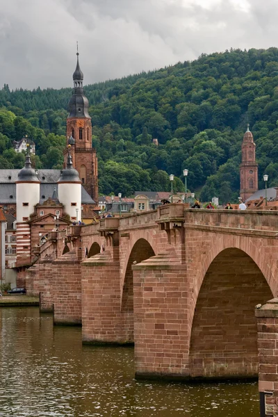 Міст у місті Гейдельберг, Німеччина — стокове фото