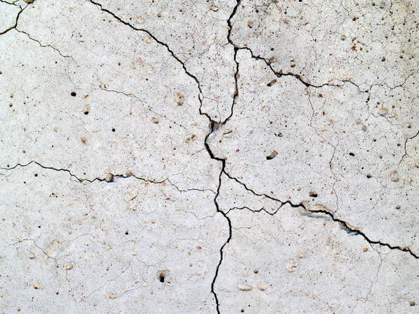 Трещина в бетоне 2 — стоковое фото