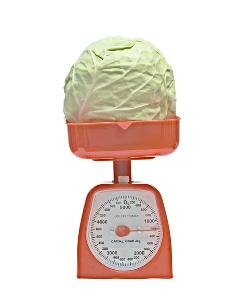 Mutfak ölçekli ağırlık lahana — Stok fotoğraf