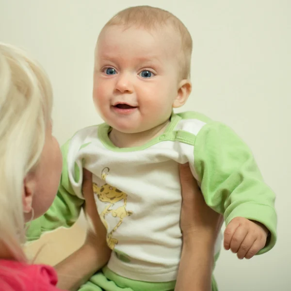 Hermoso bebé —  Fotos de Stock