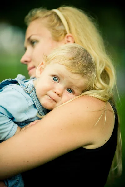 Fiú és anya — Stock Fotó