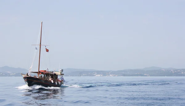 Barco turístico — Foto de Stock