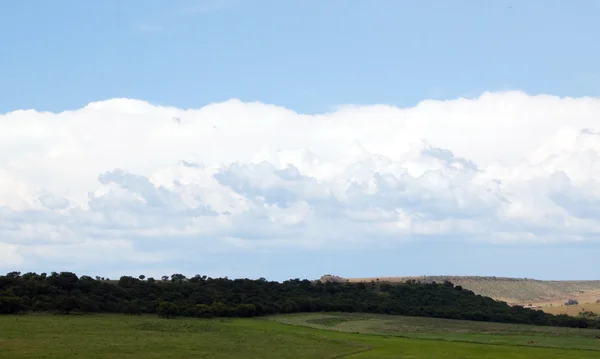 Biały chmura formacji — Zdjęcie stockowe