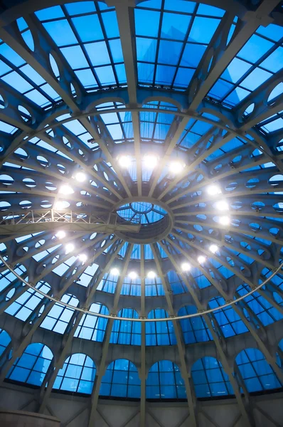 Glazen koepel plafond — Stockfoto