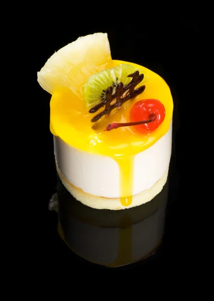 과일 케익 한 조각 — 스톡 사진