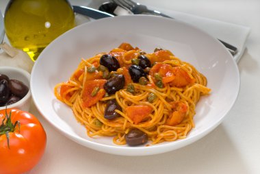 Spagetti makarna sıpagetti