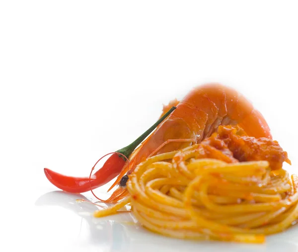 stock image Pasta and spicy shrimps