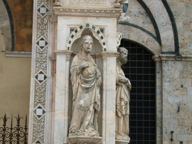 Siena - wonderfully decorated Capella di Piazza clipart