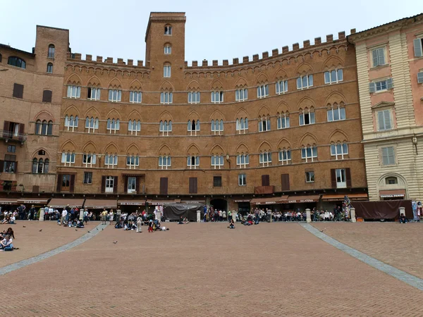 Siena - die piazza del campo — Stockfoto
