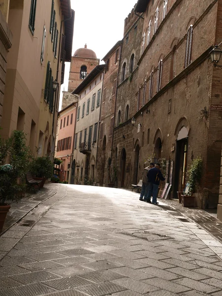 Morning in the Tuscan town — Stock Photo, Image