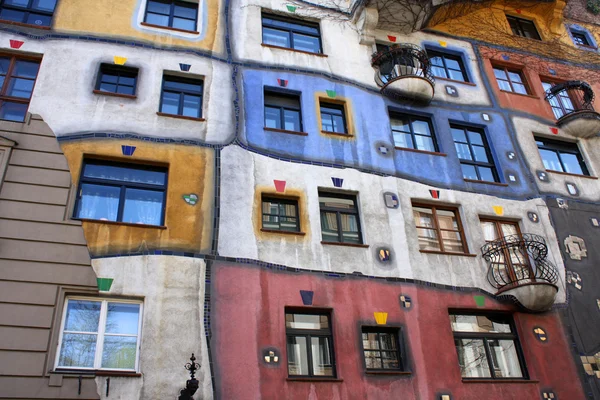 Colorful Hundertwasserhaus — Stock Photo, Image
