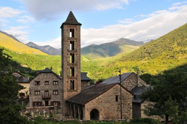 Santa Eulalia in Erill-la-Vall clipart