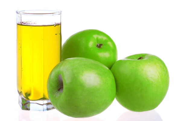 Glas äppeljuice med äpplen — Stockfoto
