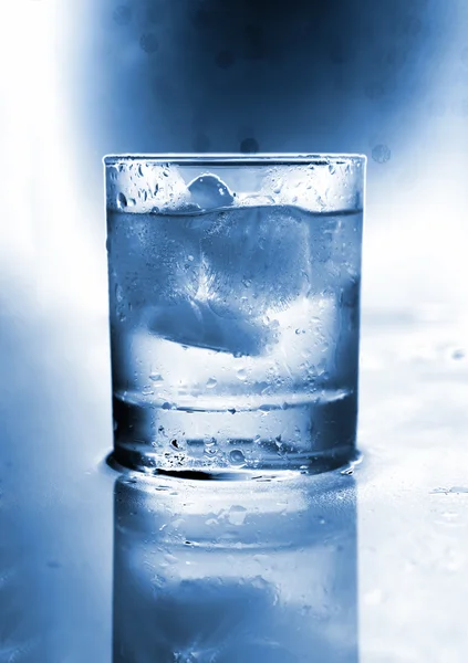 Glass with water. — Stock Photo, Image
